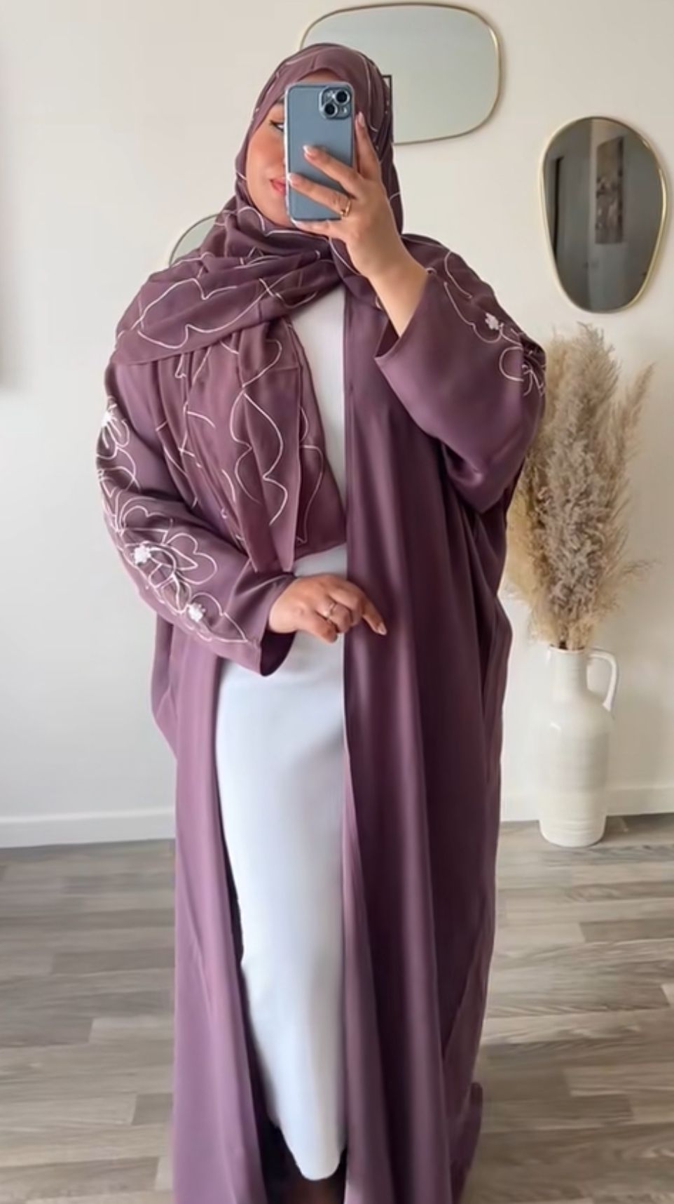 Abaya ABIR